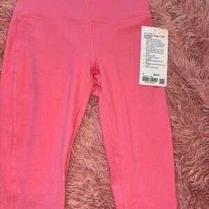BRAND NEW Lululemon Leggings Sakura Pink size 4